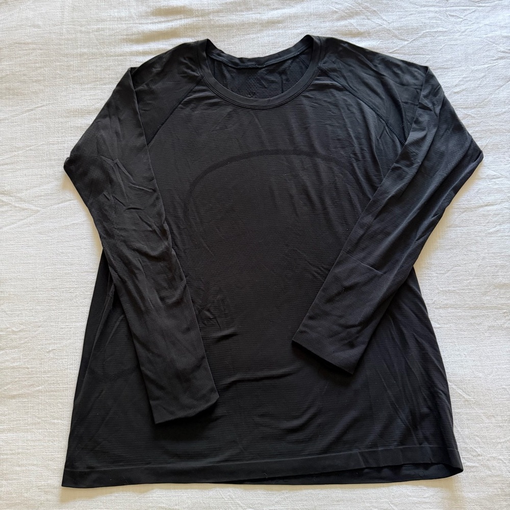 Lululemon Swiftly Tech Long sleeve